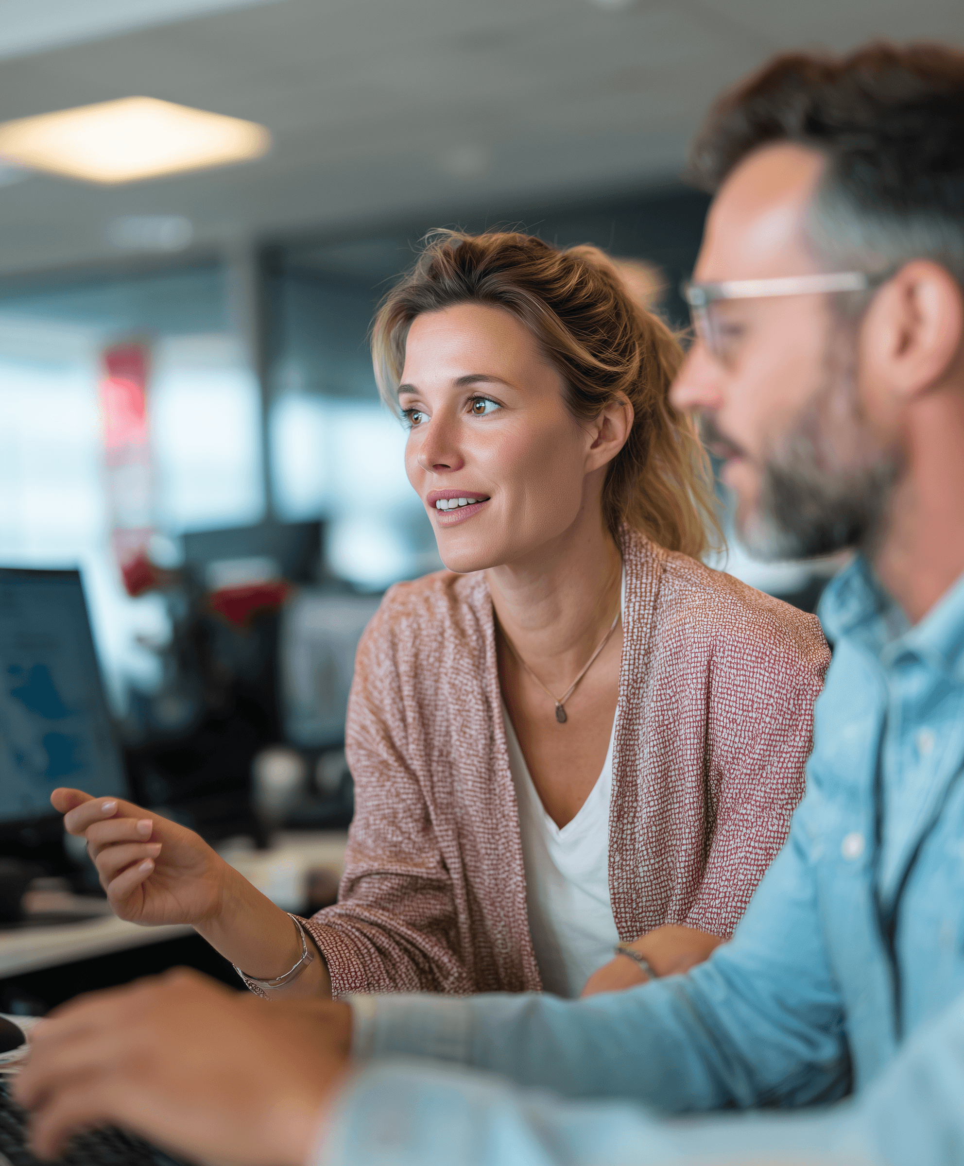 Travel agents solution illustration